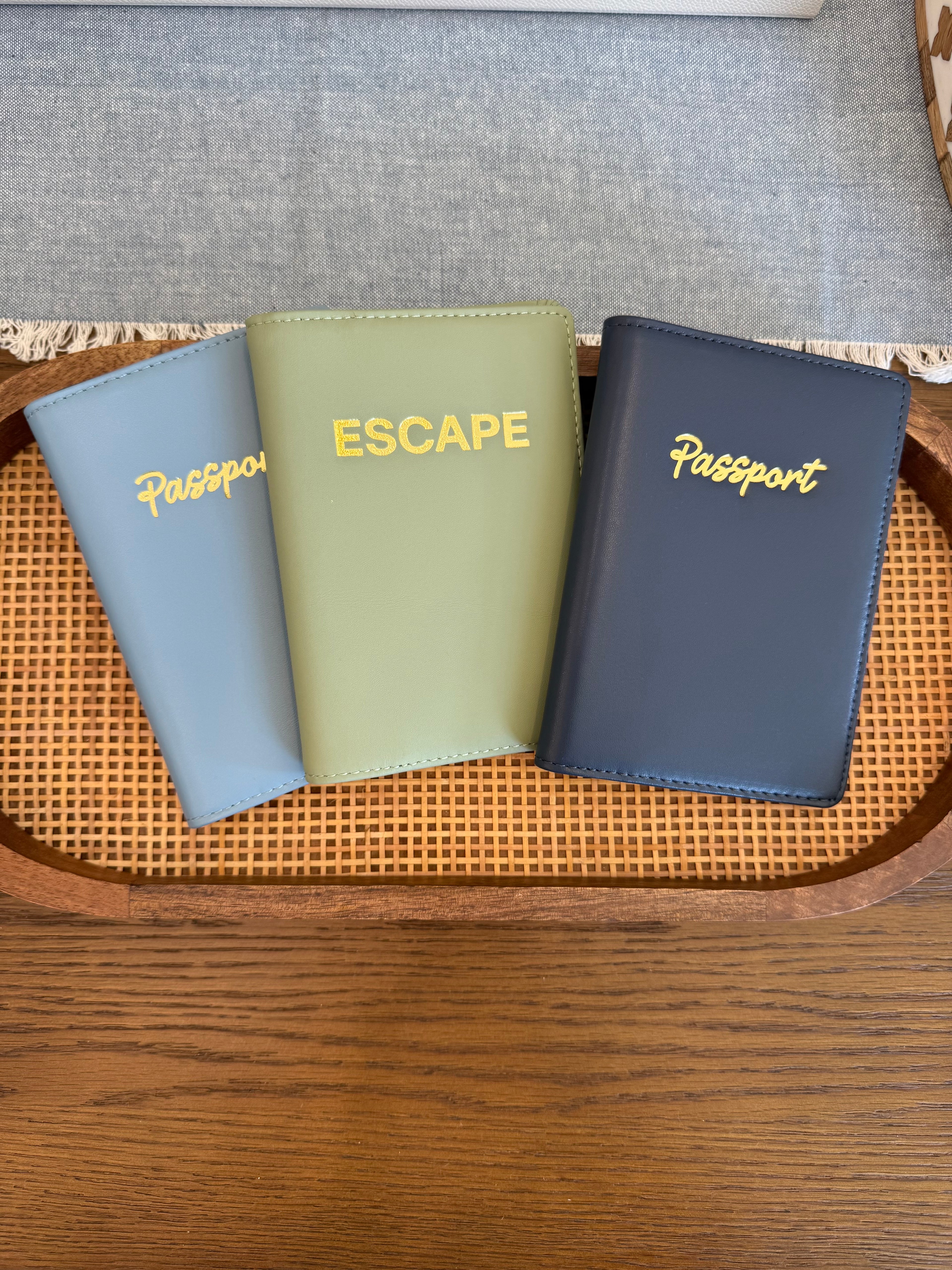 Tommy Passport Cover