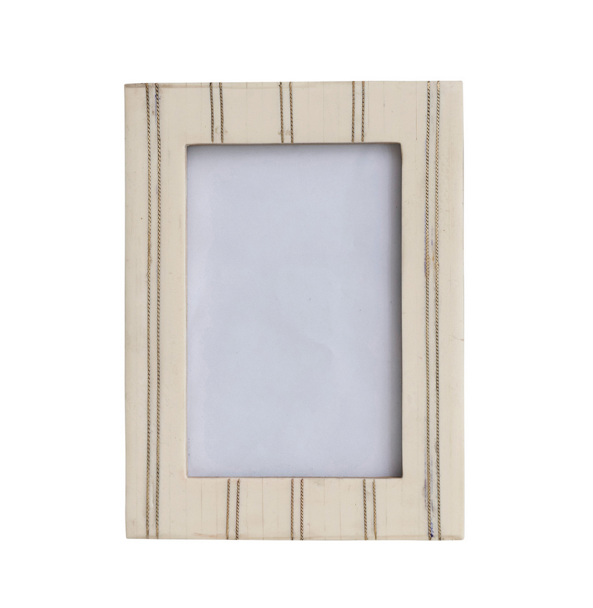 Cream Resin with Metal 4x6 Frame