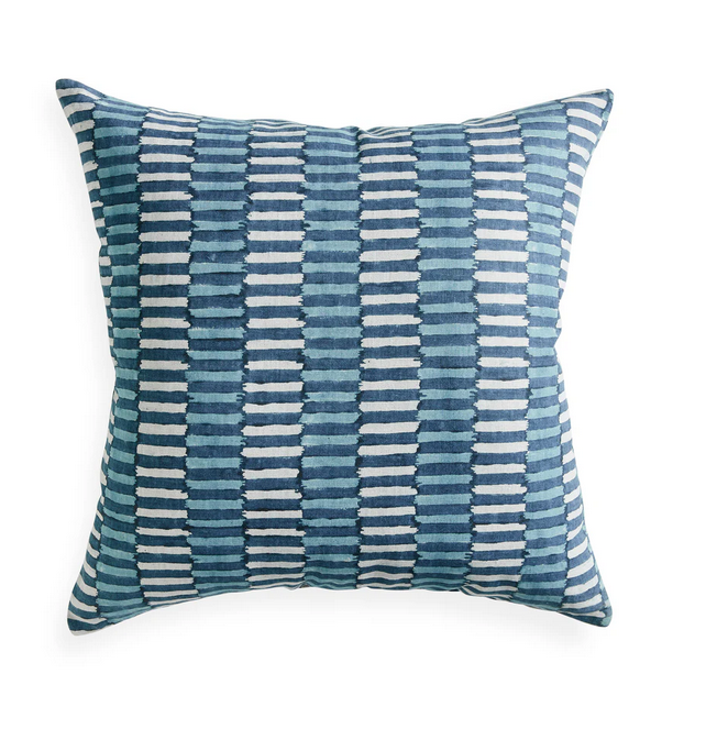 Khan Tahoe 20" Pillow