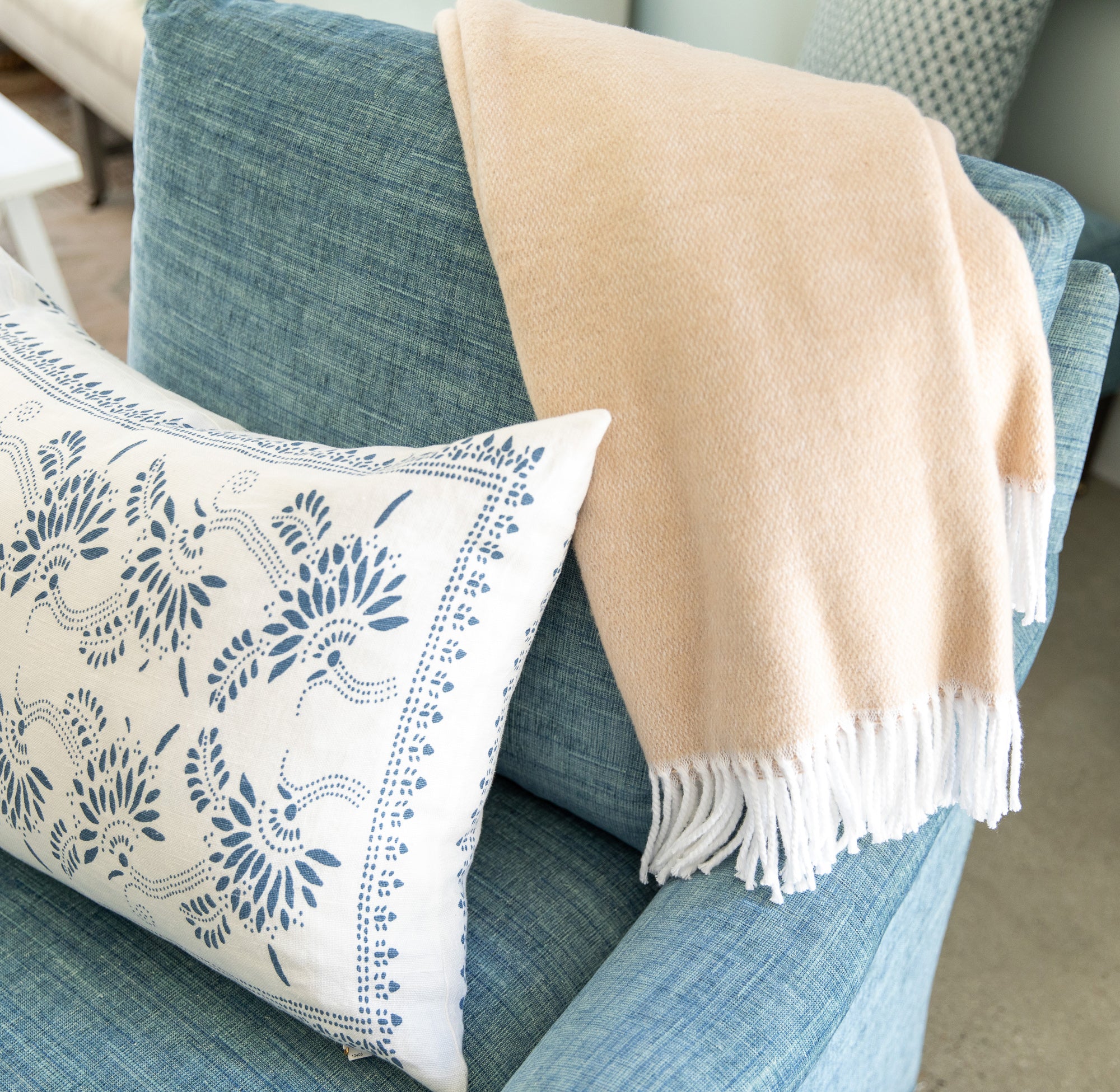 Pezzo Cotton Throw Waterleaf Home